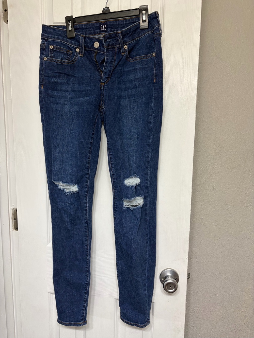 American Eagle Outfitters Distressed Skinny Jeans - Dark Blue